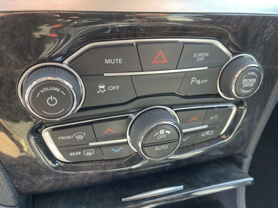 2022 Chrysler 300 Touring L