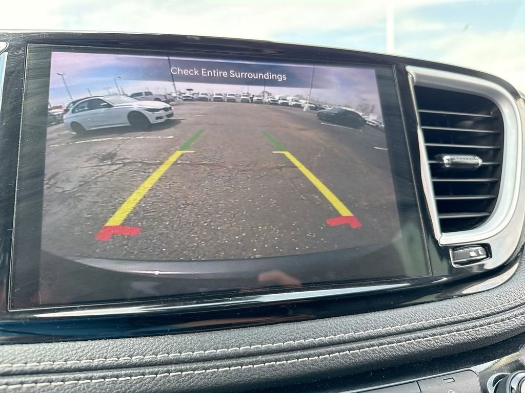 2023 Chrysler Pacifica Hybrid Limited