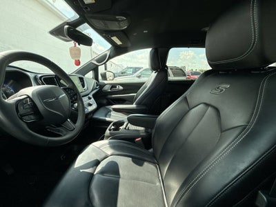 2023 Chrysler Pacifica Touring L AWD