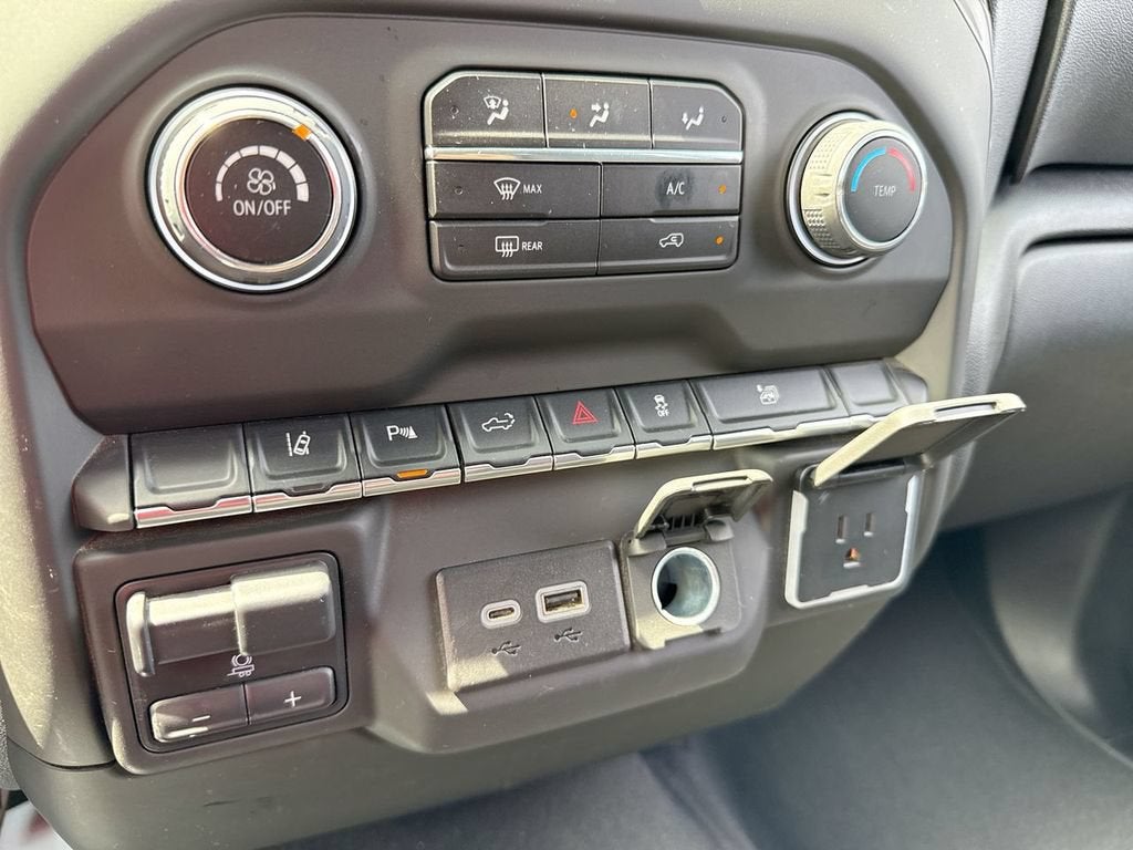 2024 Chevrolet Silverado 2500 HD Custom