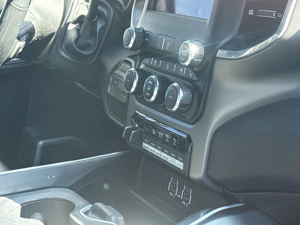 2020 RAM 2500 Laramie Crew Cab 4x4 6'4" Box
