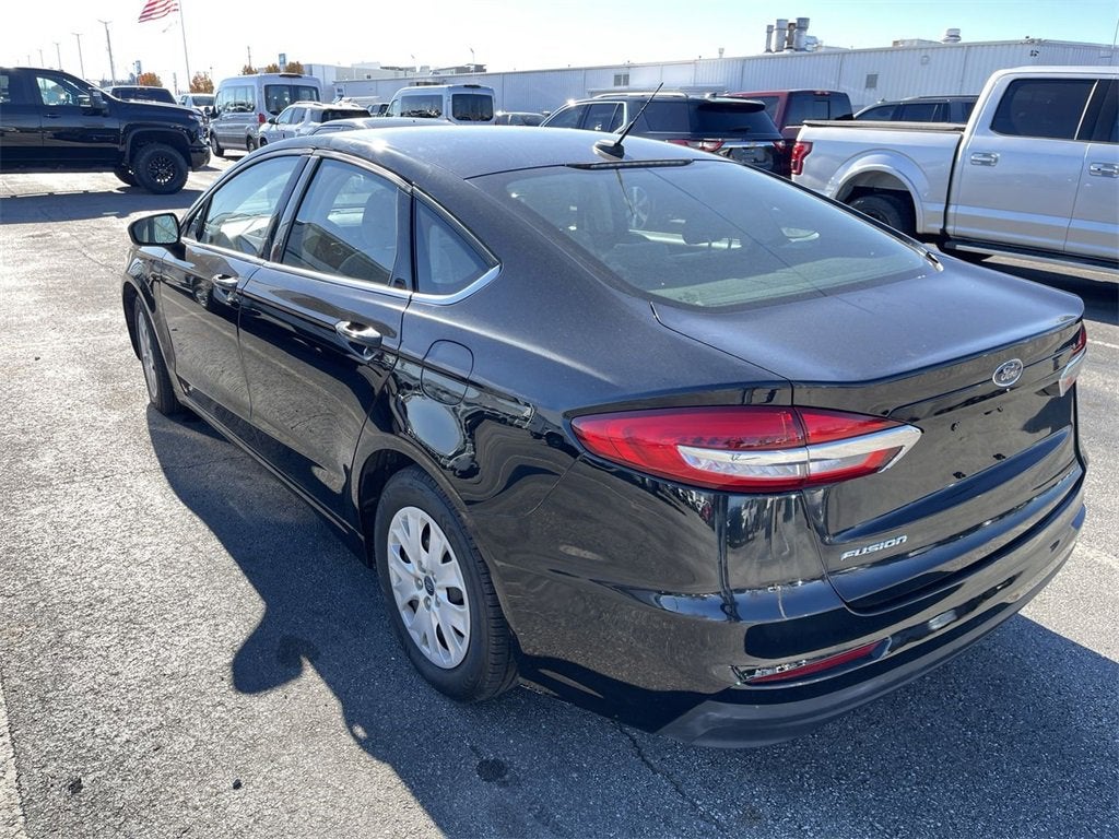 2019 Ford Fusion S