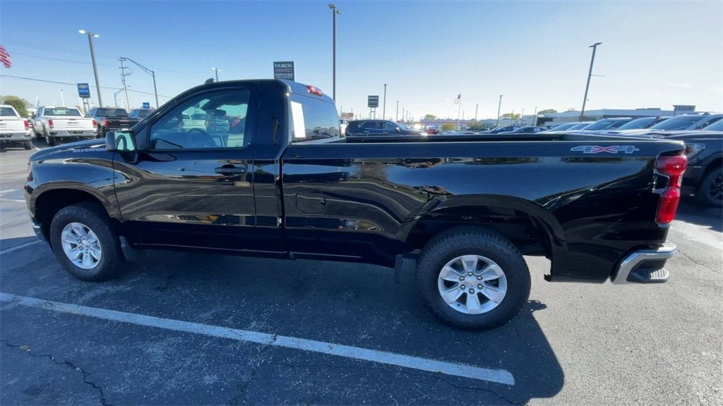 2025 Chevrolet Silverado 1500 WT