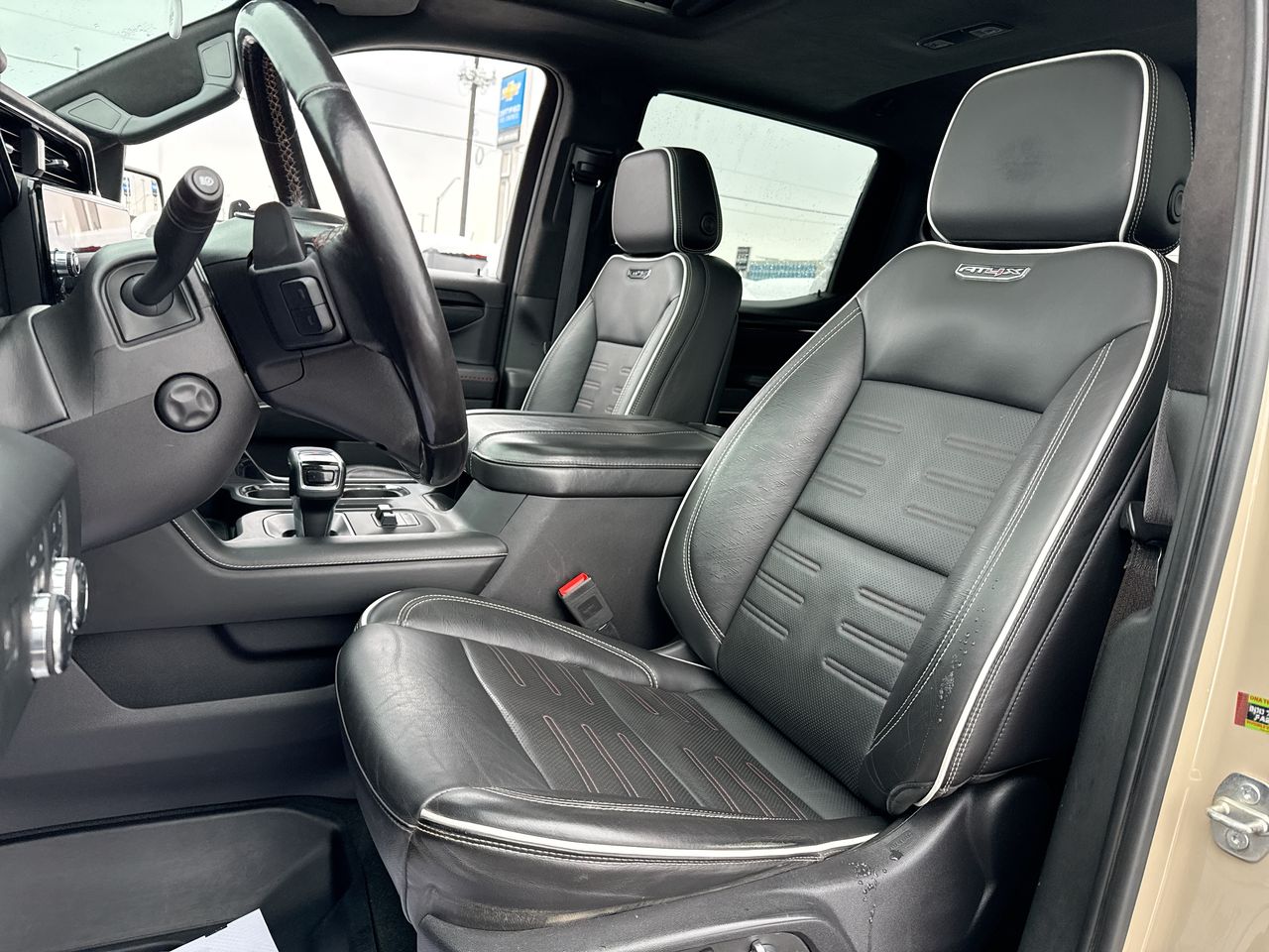 2023 GMC Sierra 1500 AT4X