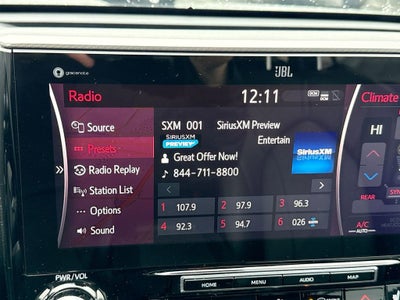 2021 Toyota Highlander Hybrid Platinum