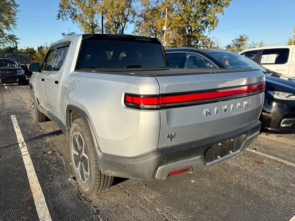 2024 RIVIAN R1T Adventure