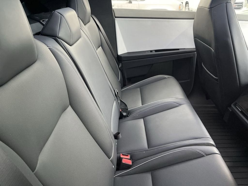 2024 Tesla Cybertruck AWD