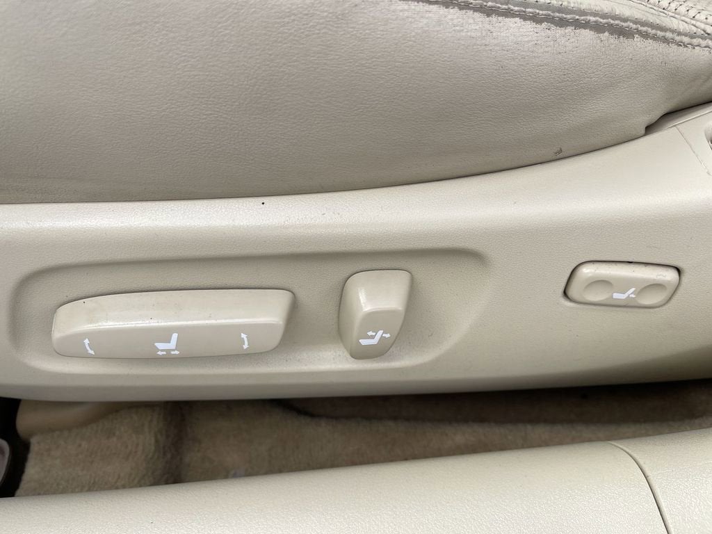 2011 Lexus ES 350 4dr Sdn