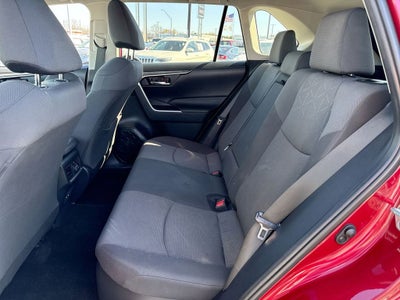 2022 Toyota RAV4 Hybrid XLE