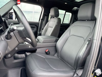 2025 Land Rover Defender S