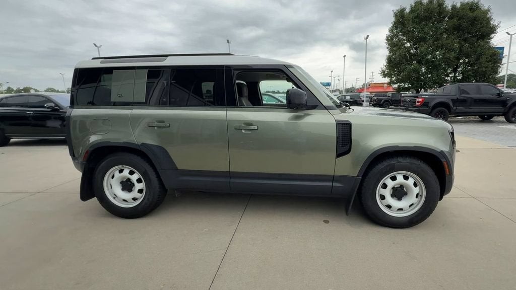 2020 Land Rover Defender 110 Standard
