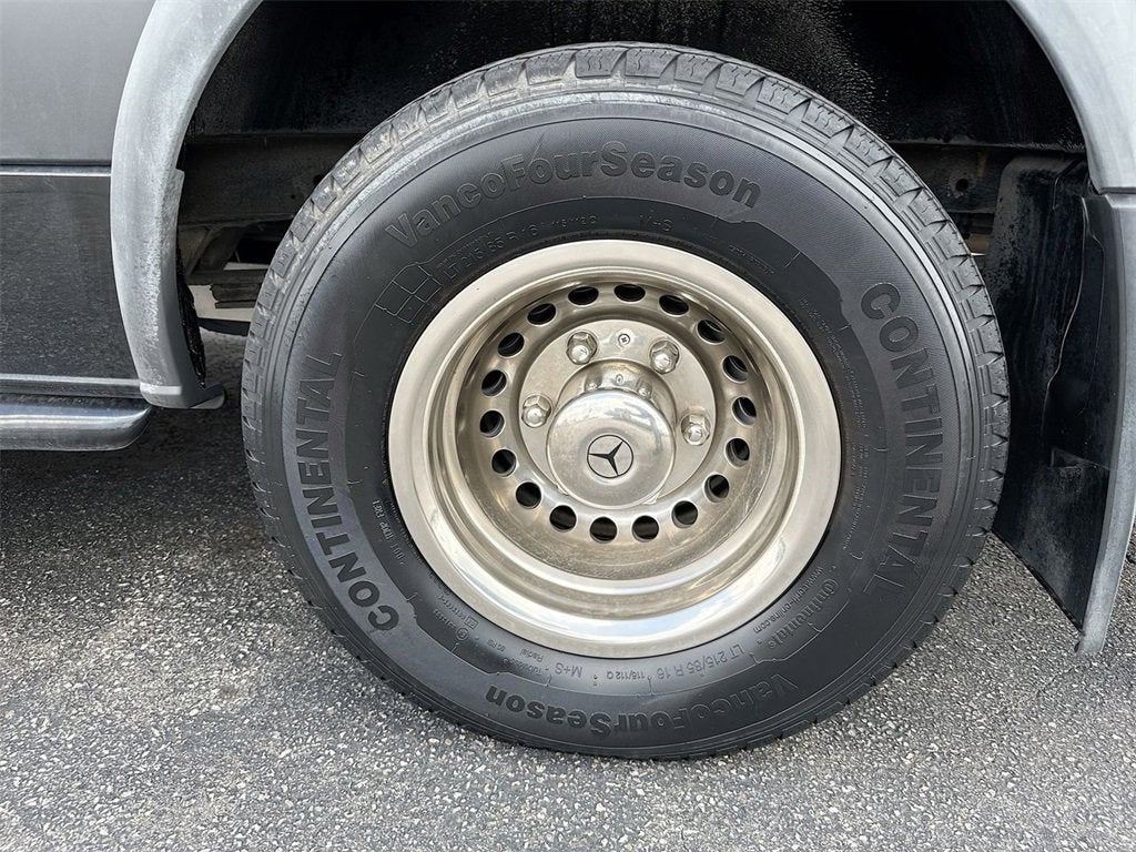 2016 Mercedes-Benz Sprinter Chassis-Cabs 2WD Reg Cab 170" WB