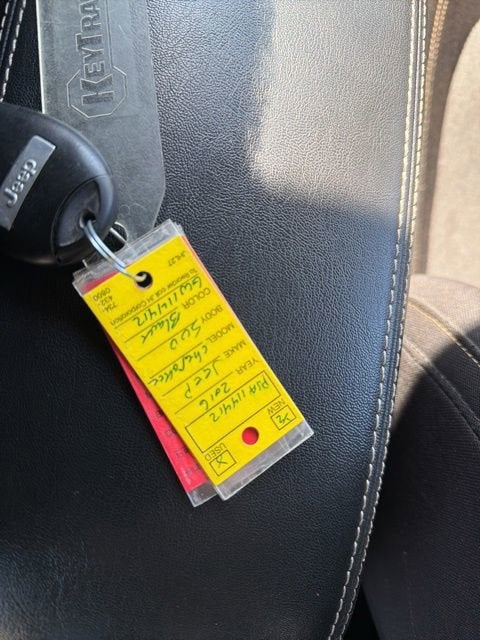 2016 Jeep Cherokee Sport