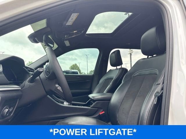 2023 Jeep Grand Cherokee L Altitude 4x4