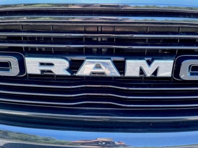2020 RAM 1500 Big Horn Crew Cab 4x4 5'7" Box