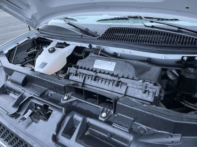 2024 Chevrolet Express Cargo 2500 WT