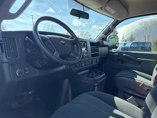 2024 Chevrolet Express Cargo 2500 WT