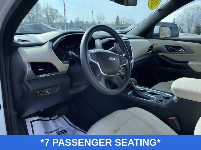 2023 Chevrolet Traverse LS