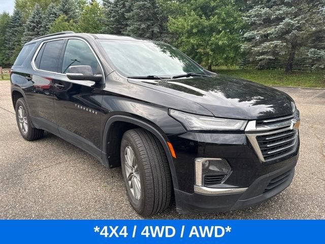 2022 Chevrolet Traverse LT Cloth