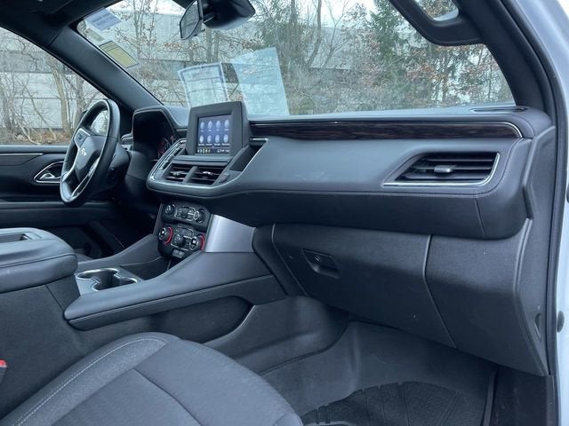 2023 Chevrolet Suburban LS