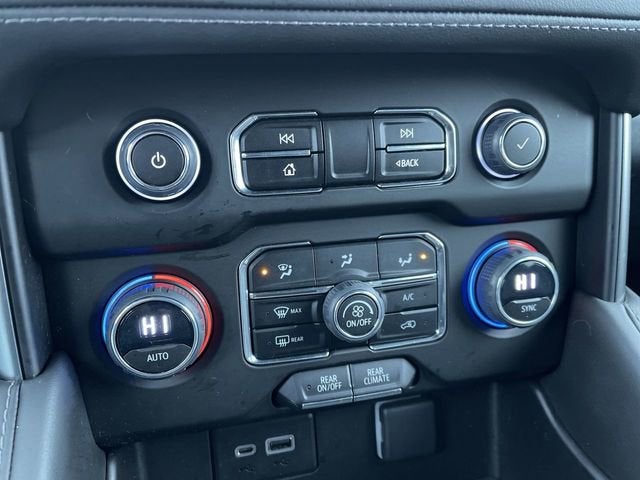 2023 Chevrolet Suburban LS