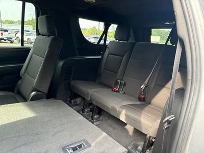 2023 Chevrolet Suburban LS