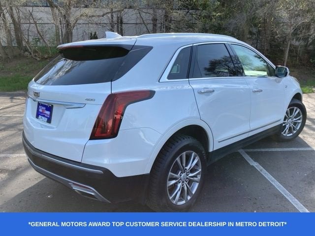 2022 Cadillac XT5 Premium Luxury
