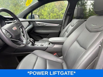 2025 Cadillac XT6 Luxury