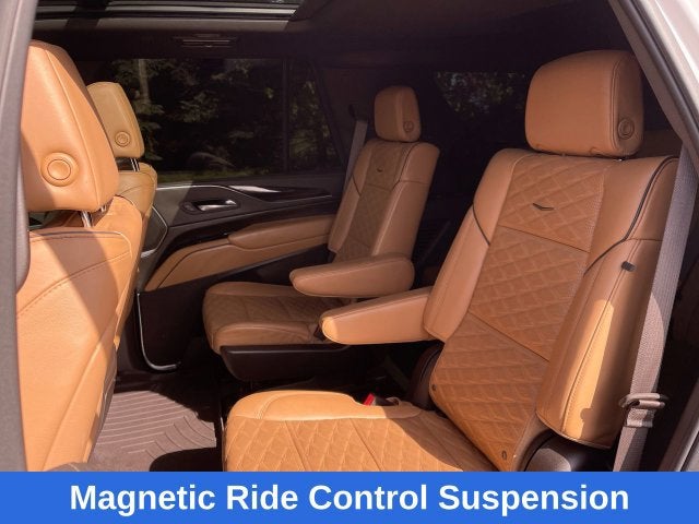 2023 Cadillac Escalade 4WD Premium Luxury