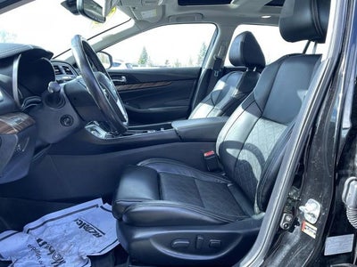 2017 Nissan Maxima SV