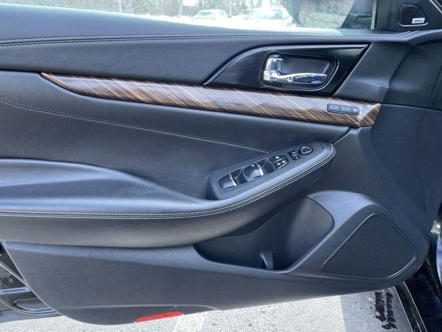 2017 Nissan Maxima SV