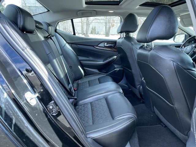 2017 Nissan Maxima SV