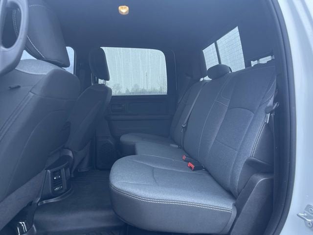 2021 RAM 2500 Tradesman Crew Cab 4x4 6'4" Box