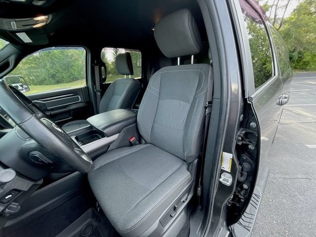 2019 RAM 2500 Big Horn Crew Cab 4x4 8' Box