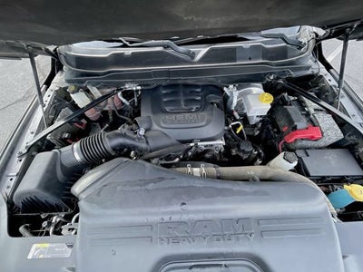 2019 RAM 2500 Big Horn Crew Cab 4x4 8' Box