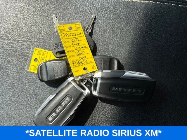 2019 RAM 2500 Big Horn Crew Cab 4x4 8' Box