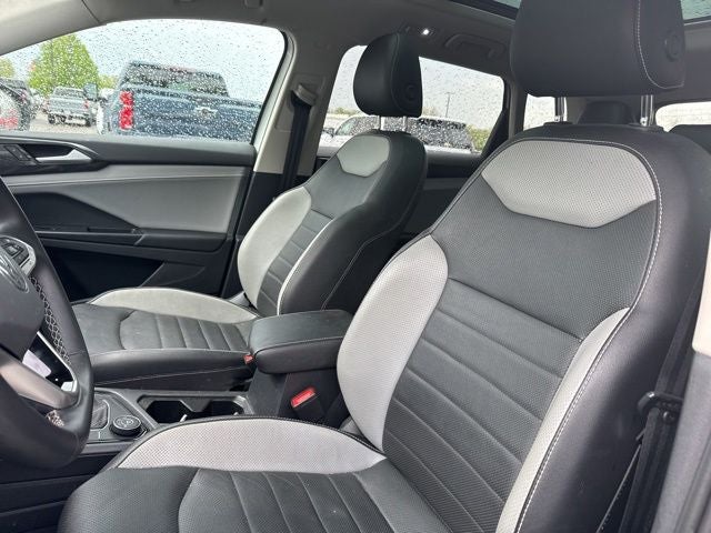 2022 Volkswagen Taos 1.5T SEL