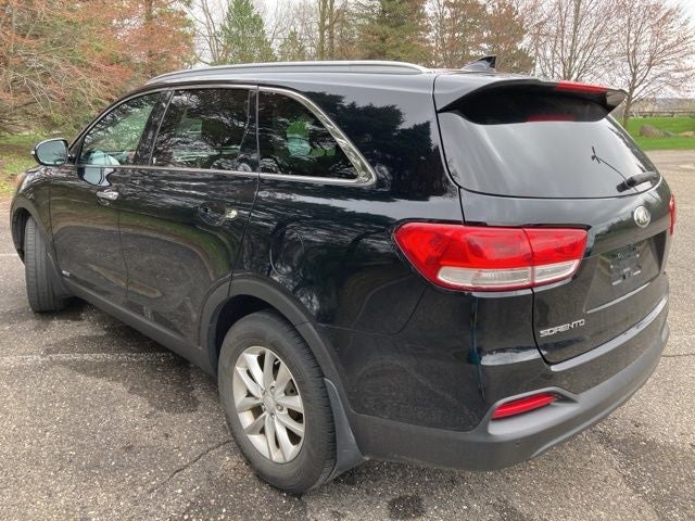2017 Kia Sorento 2.4L LX