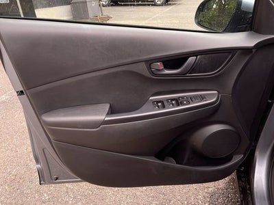 2021 Hyundai Kona SE
