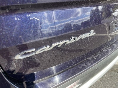 2022 Kia Carnival MPV LX