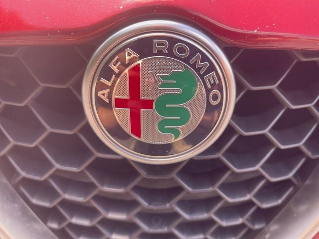 2017 Alfa Romeo Giulia Ti RWD