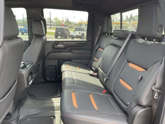 2025 GMC Sierra 2500 HD AT4