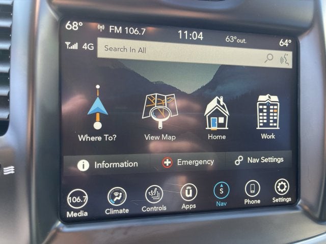 2022 Chrysler 300 Touring L