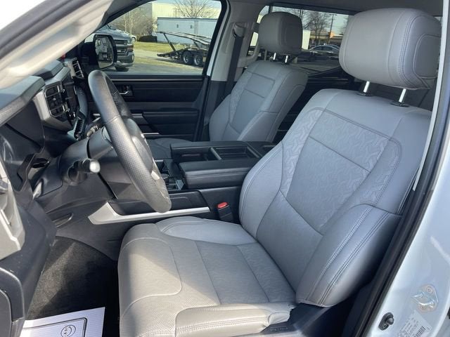 2024 Toyota Tundra 4WD SR5