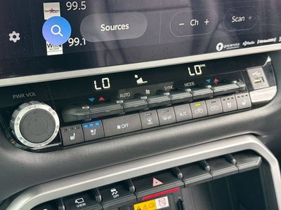 2024 Toyota Tundra Platinum