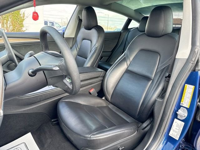 2023 Tesla Model 3 RWD