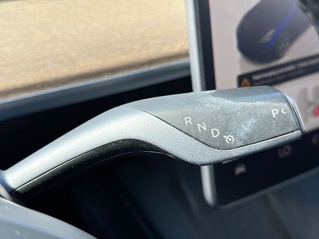 2023 Tesla Model 3 RWD