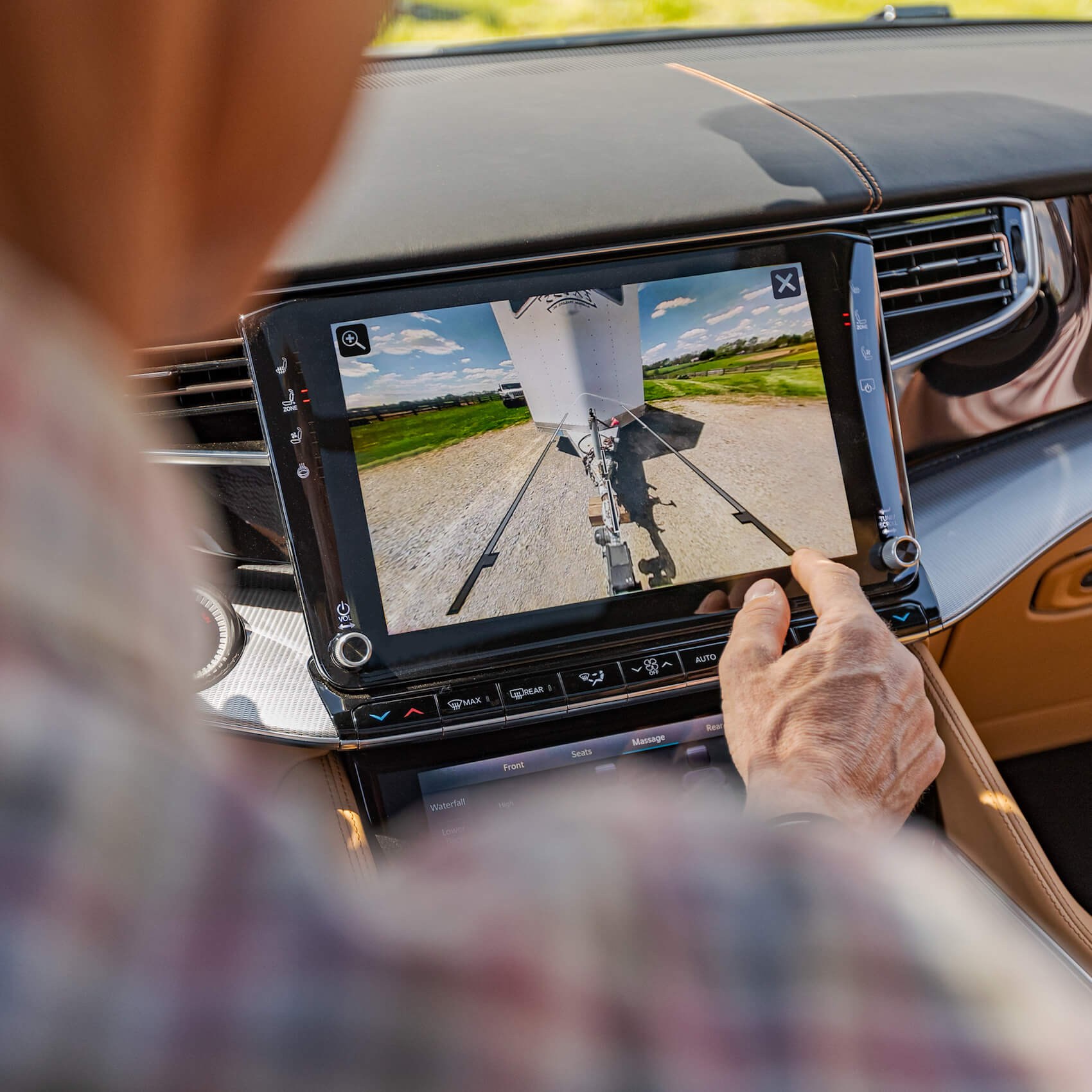 Wagoneer towing technology