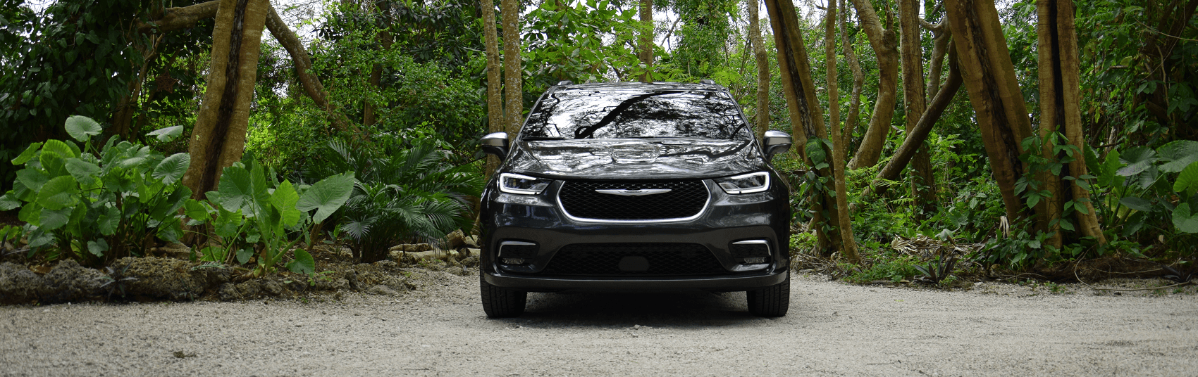 Chrysler Dealer near Trenton MI