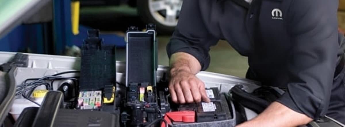 CDJR Dealer near Trenton MI
